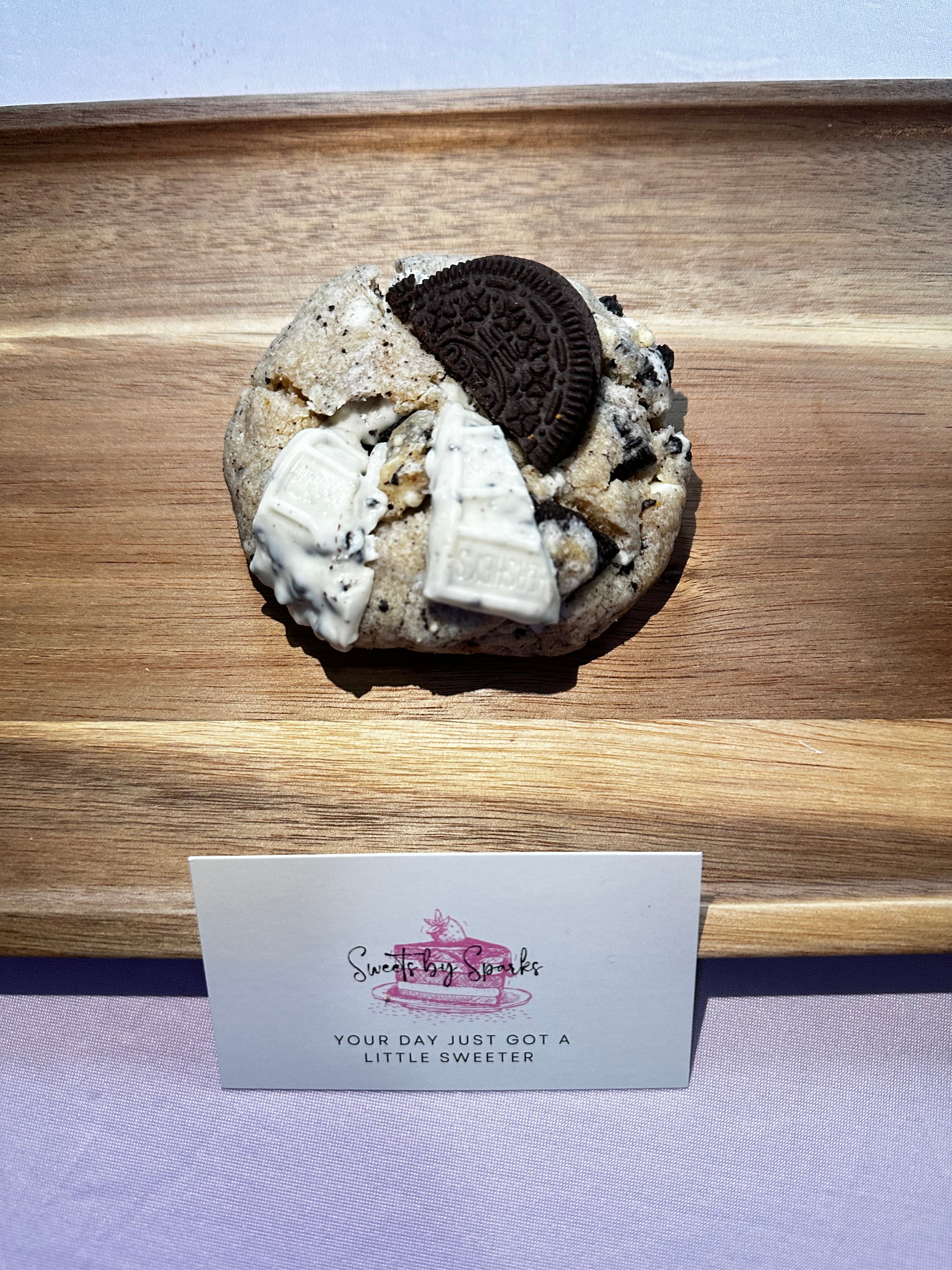Cookies & Cream Cookie