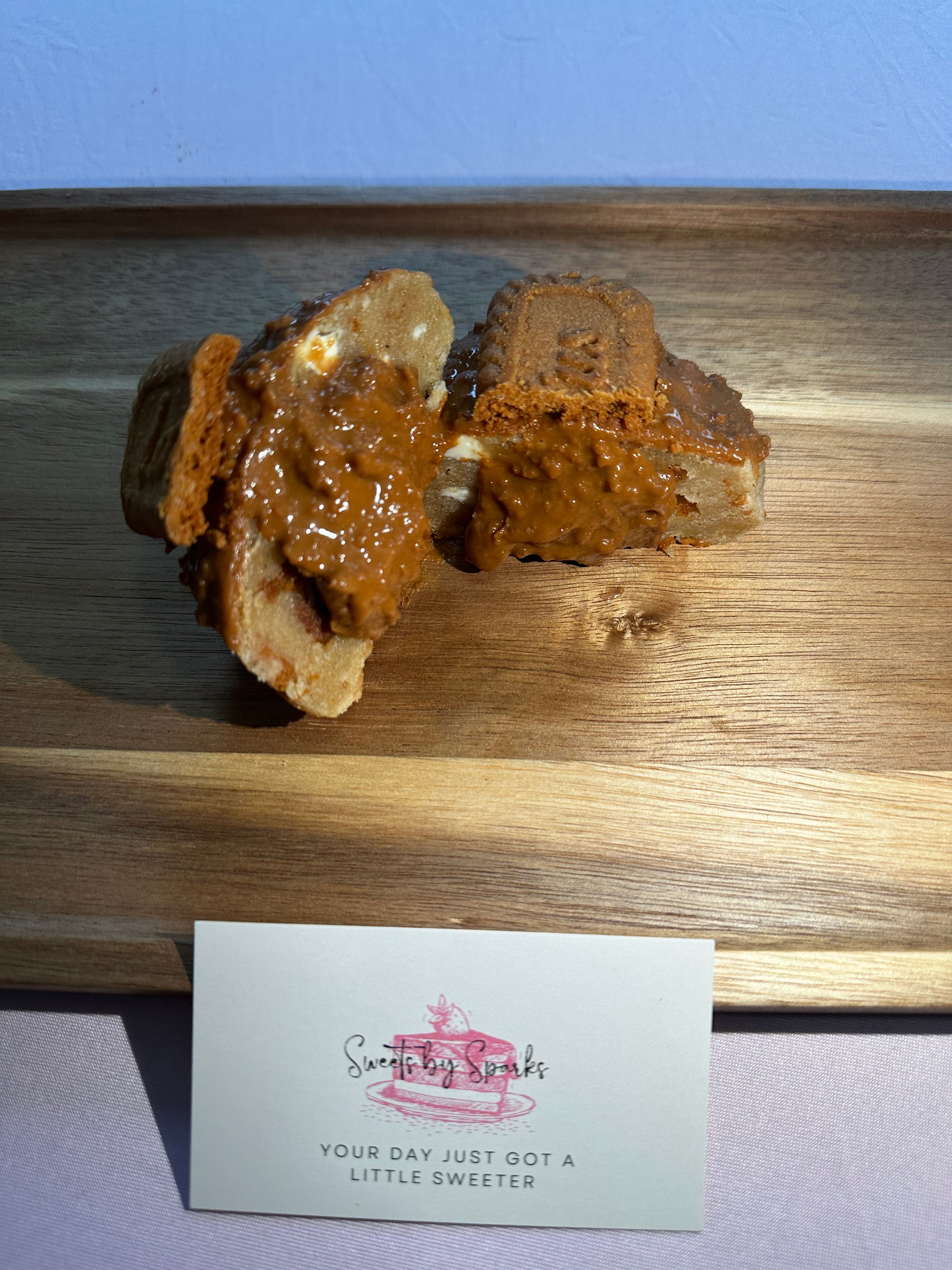 Biscoff & White Chocolate Chip Stuffed Cookie